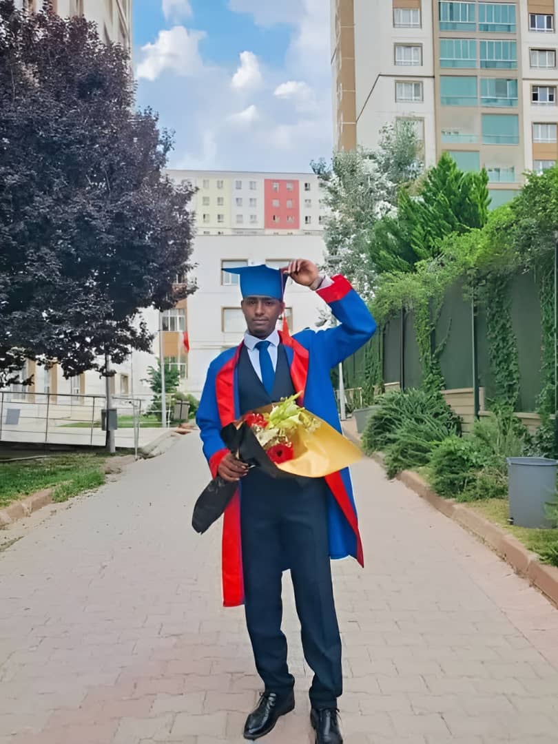 Graduated Student - Top University