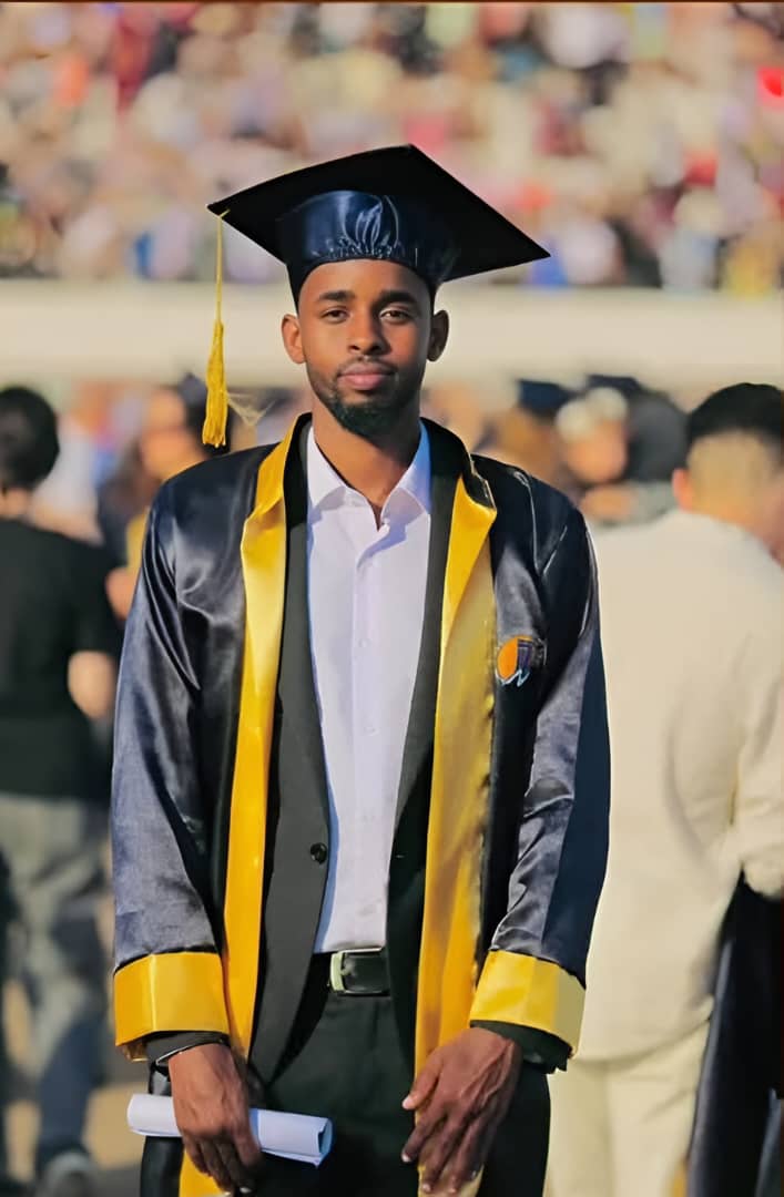 Graduated Student - Top University